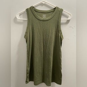 💥💥 OLD NAVY army green tank top 💥💥